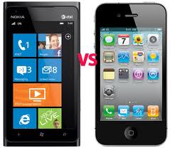 Lumia 900 vs iPhone