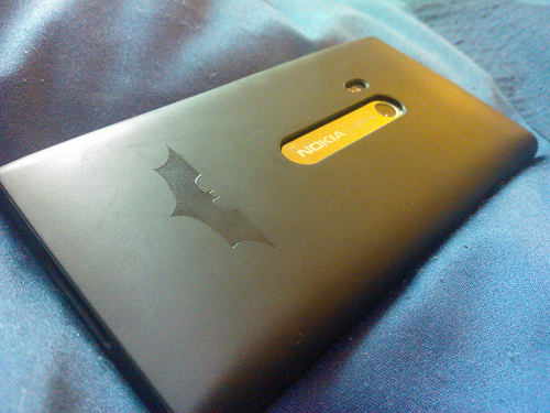 Nokia Lumia 900 Batman edition