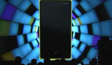 Video replica della presentazione ufficiale da New York dei Nokia Lumia 920 e 820
