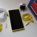 Nokia Lumia 920 e accessori in dotazione