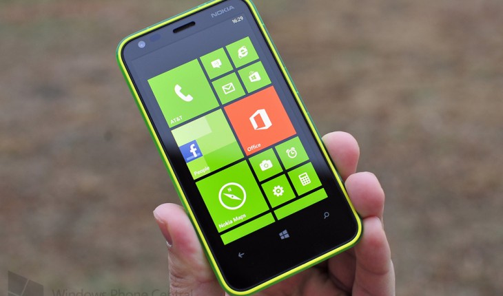 Nokia Lumia 620, nuovi hands on video