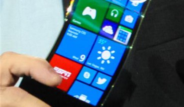 Samsung presenta Youm, la tecnologia per i display flessibili del futuro