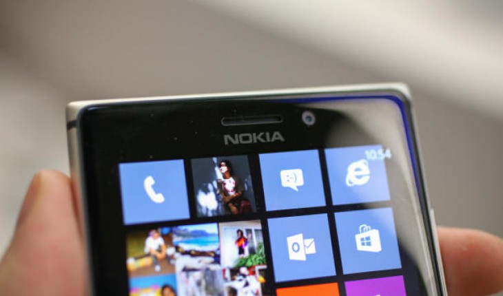 Il display AMOLED Laminato del Nokia Lumia 925 è il top della tecnologia attuale