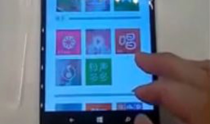 Ecco come si creano le cartelle di Tiles in Windows Phone 8.1 Update 1 (video)