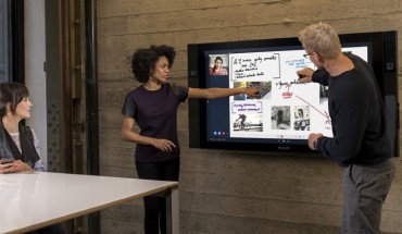 Microsoft Forum, presentato per la prima volta in Italia il Surface Hub