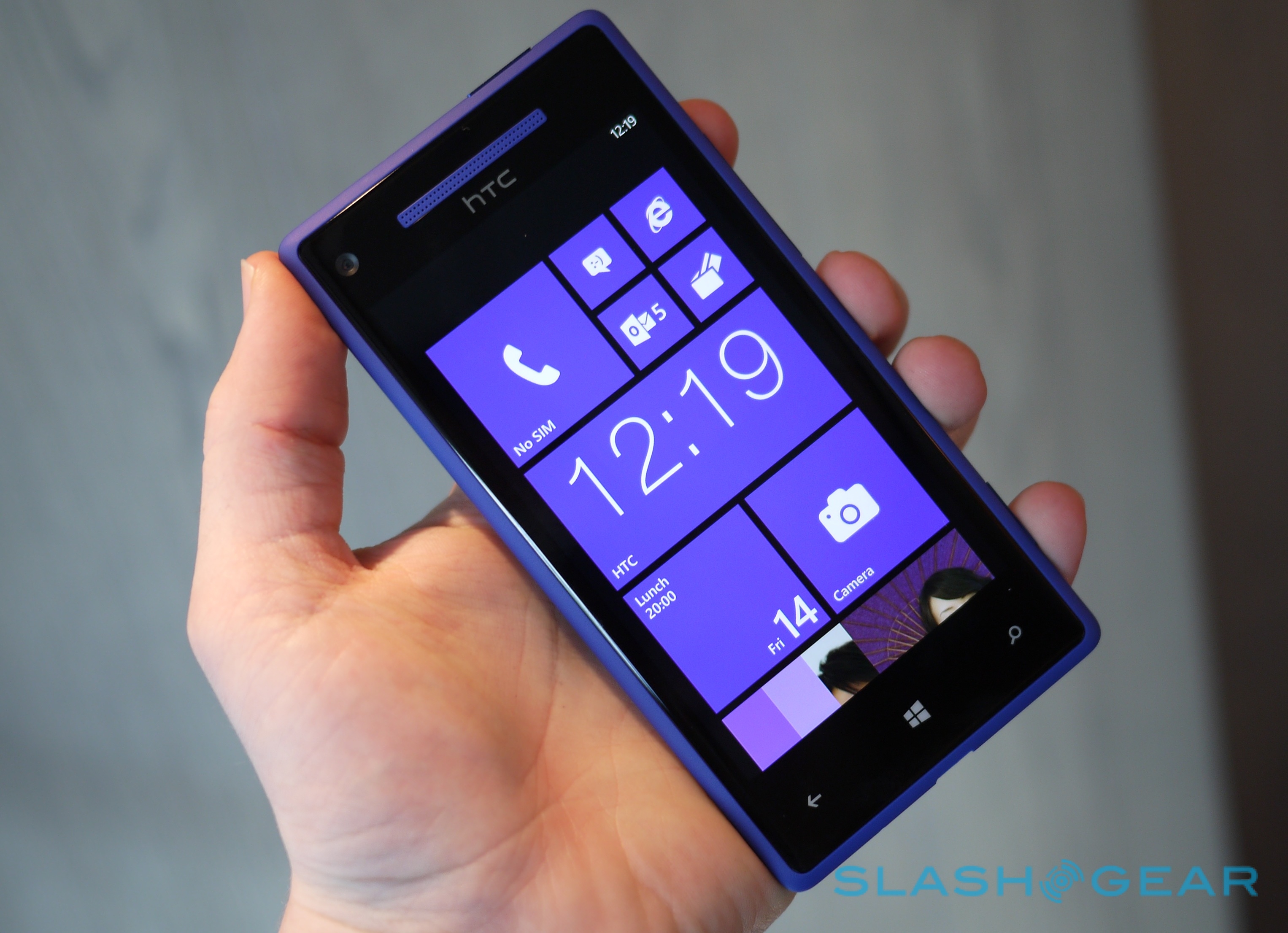 Телефон windows 8. Sony Windows Phone. HTC Windows Phone. HTC 8x. Виндовс 8 телефон.