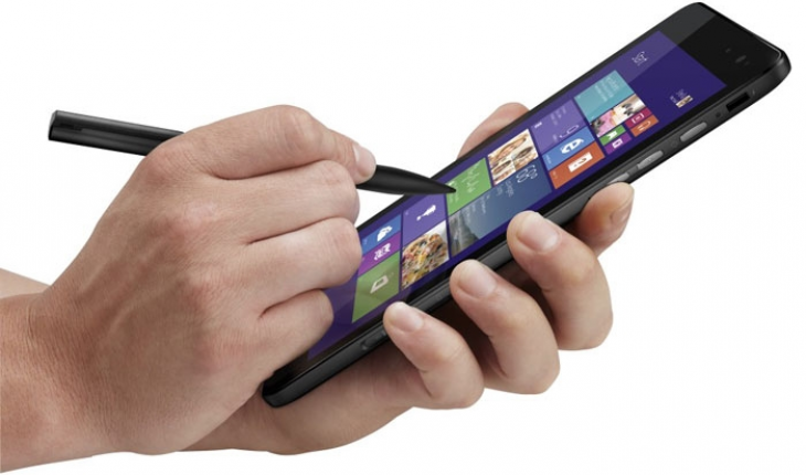 Windows 10 per smartphone aggiungerà il supporto alle Digital Pen e all’invio di SMS da app di terze parti