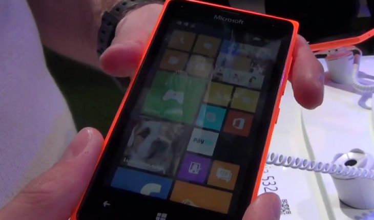 Microsoft Lumia 532, la nostra video anteprima dal Mobile World Congress 2015