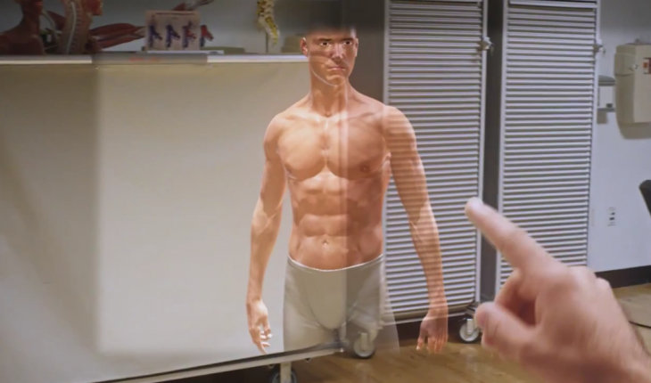 Un nuovo video di HoloLens ne mostra possibilità e limitazioni