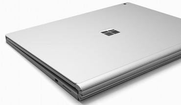 Surface Book, in USA la versione con 1 TeraByte di Storage costerà 3.199 Dollari