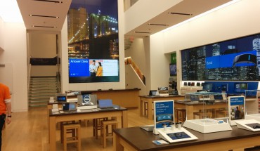 Apre i battenti oggi il flagship Store di New York di Microsoft (galleria di Foto) [Aggiornato]