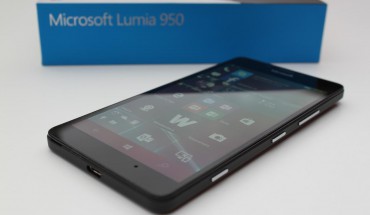 Lumia 950, caratteristiche e impressioni nella nostra video recensione (con focus su Windows 10 Mobile e Continuum)