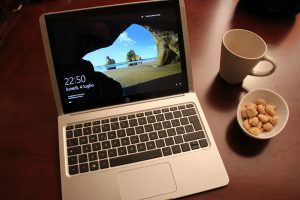 HP Pavilion x2 (12-b000nl)