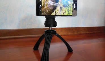 Mini Review del Treppiede Stand Mini di AUKEY per smartphone e fotocamera digitali