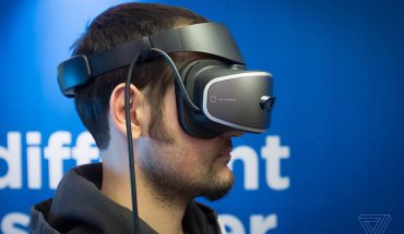 Lenovo svela il suo VR headset con supporto alla piattaforma Windows Holographic di Microsoft