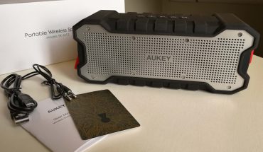 Mini Review di AUKEY Altoparlante Portatile Bluetooth da 10W (+ codice sconto di 10 Euro)