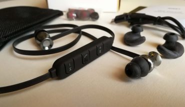 Mini Review con video di AUKEY Cuffie Sport Bluetooth (EP-B37) e AUKEY Auricolare Bluetooth (EP-B9)