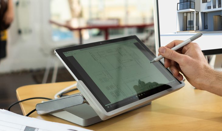 Kensington ci propone una Docking Station che trasforma il Surface Pro in un piccolo Surface Studio