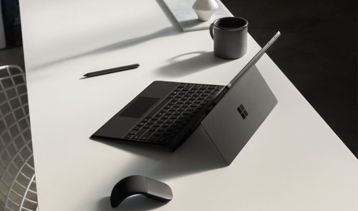 Surface Pro 6, specifiche tecniche, immagini e video ufficiali